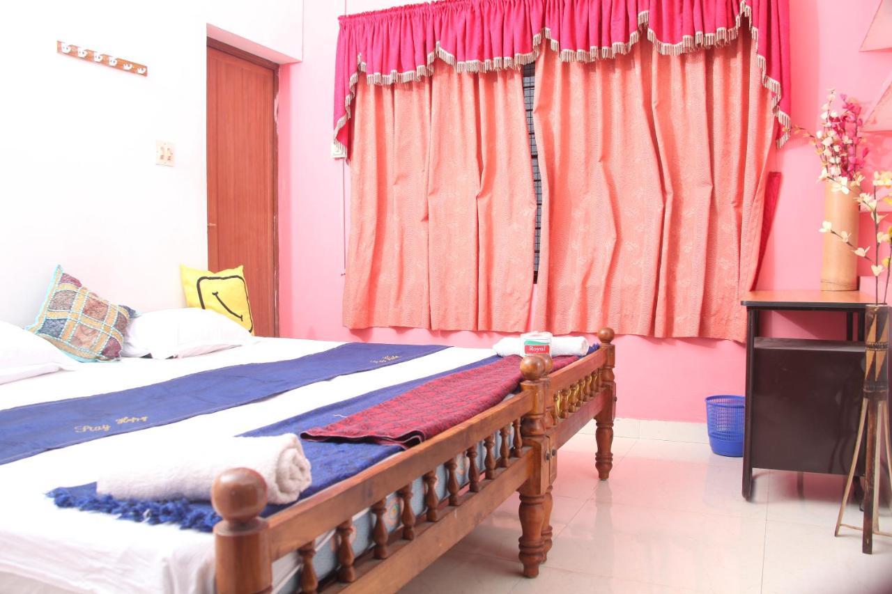 Dream Catcher Home Stay Kochi Esterno foto