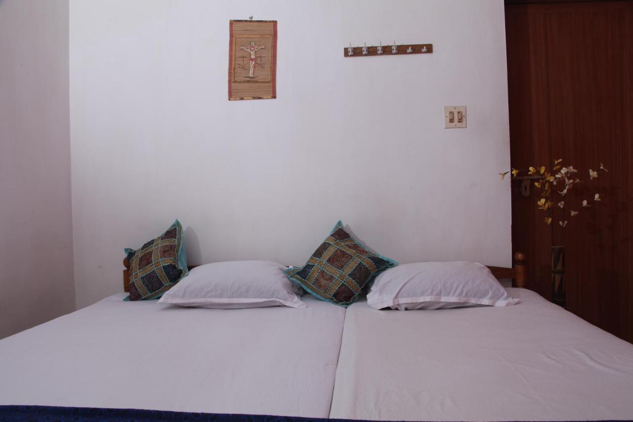 Dream Catcher Home Stay Kochi Esterno foto