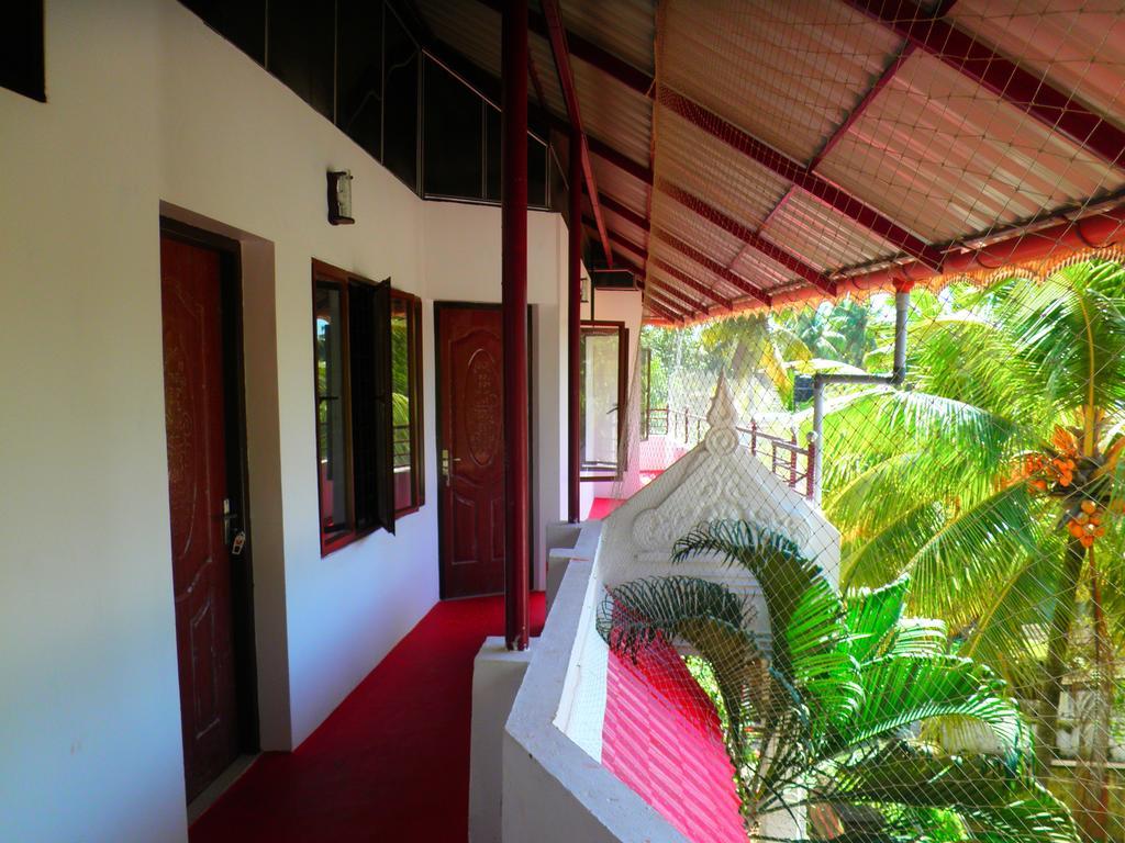 Dream Catcher Home Stay Kochi Esterno foto
