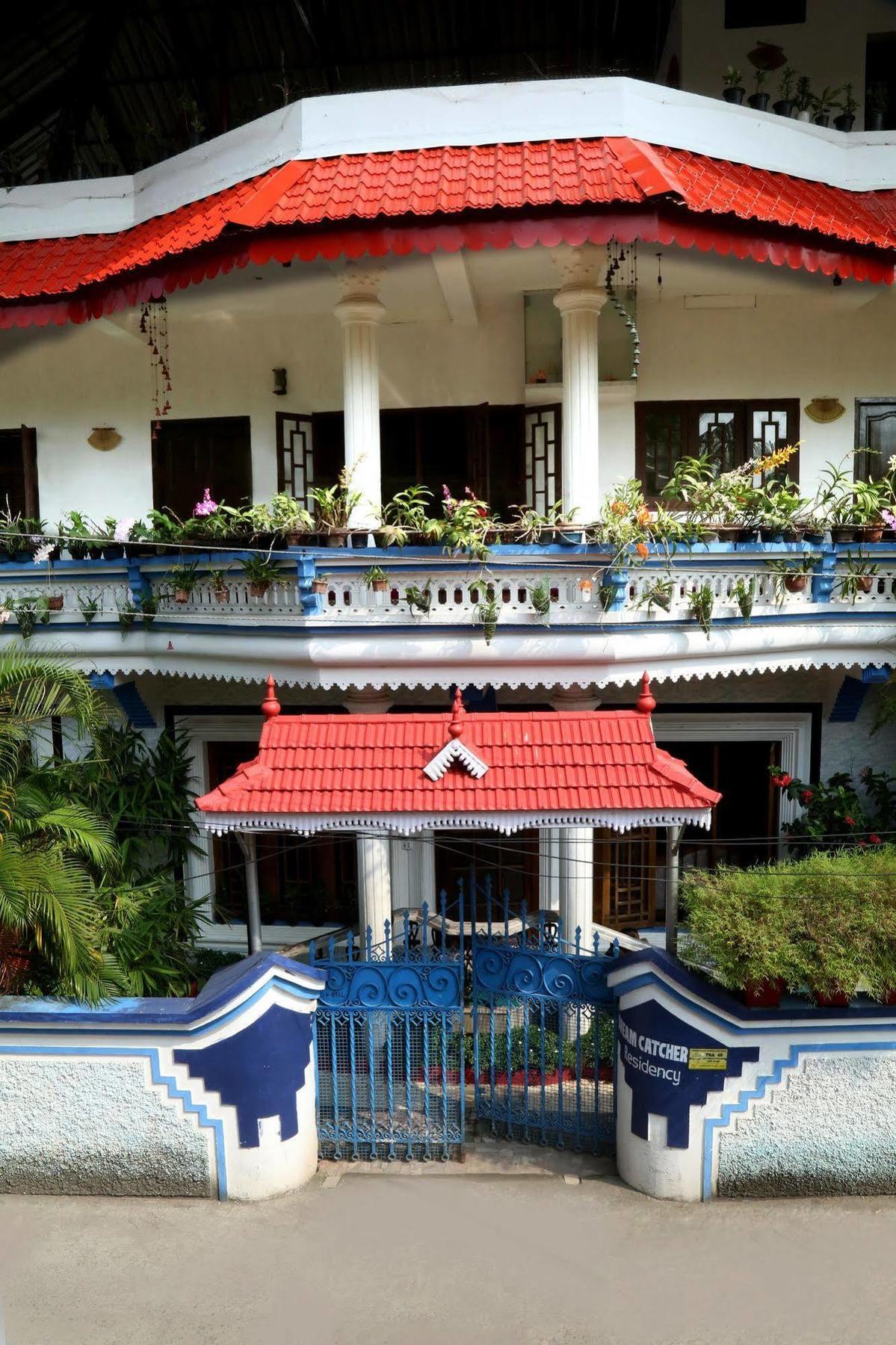 Dream Catcher Home Stay Kochi Esterno foto