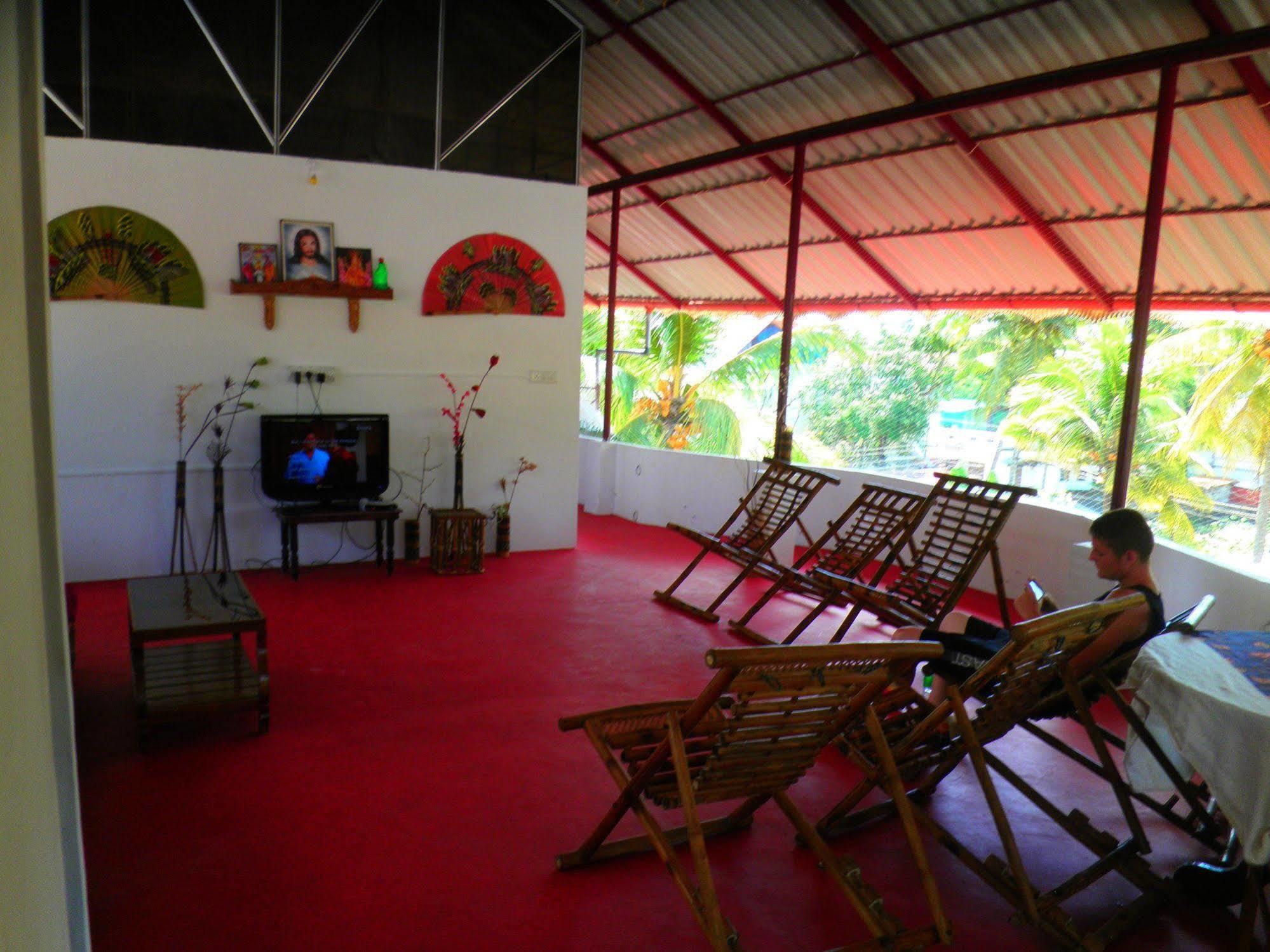 Dream Catcher Home Stay Kochi Esterno foto