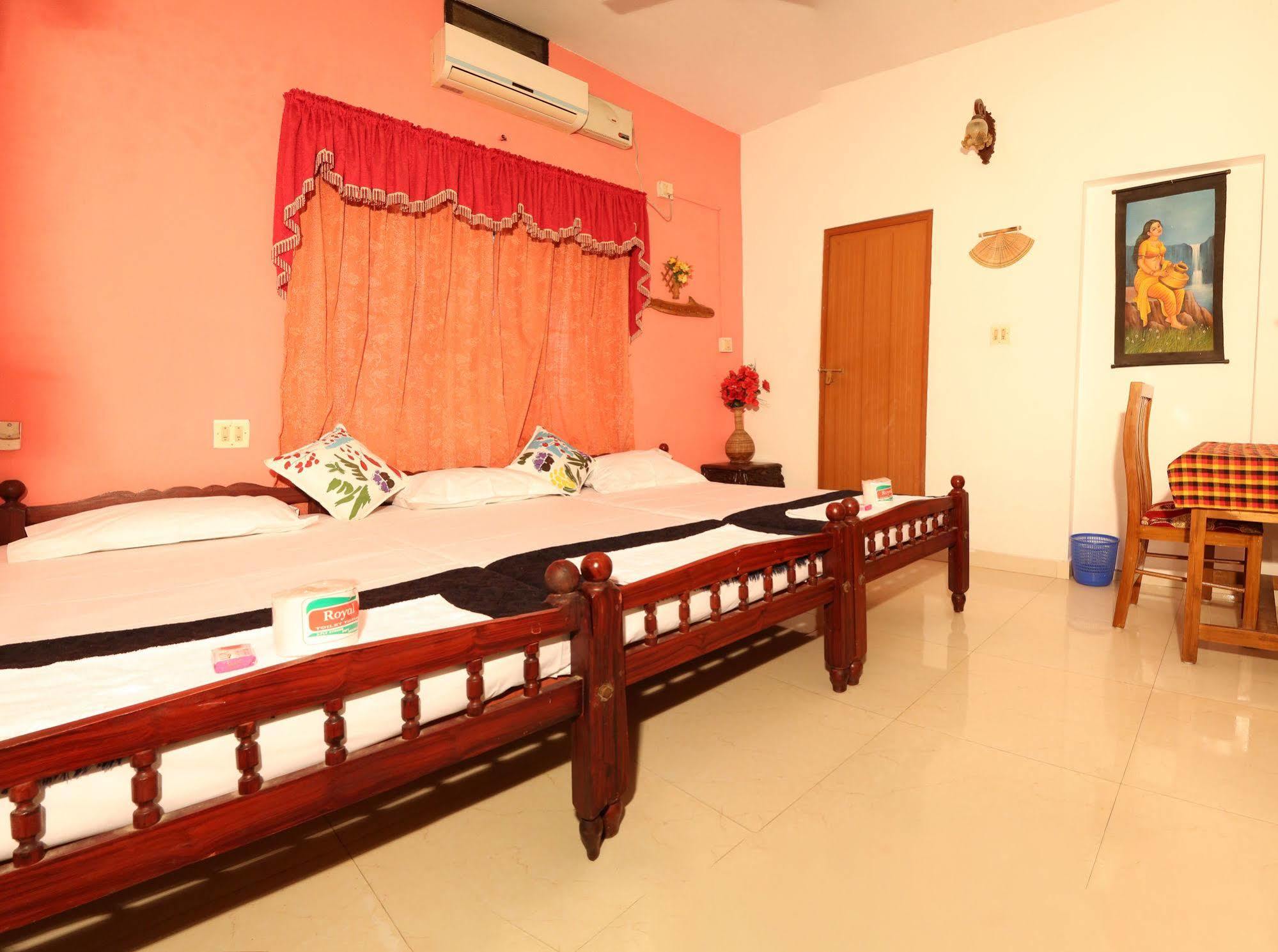 Dream Catcher Home Stay Kochi Esterno foto