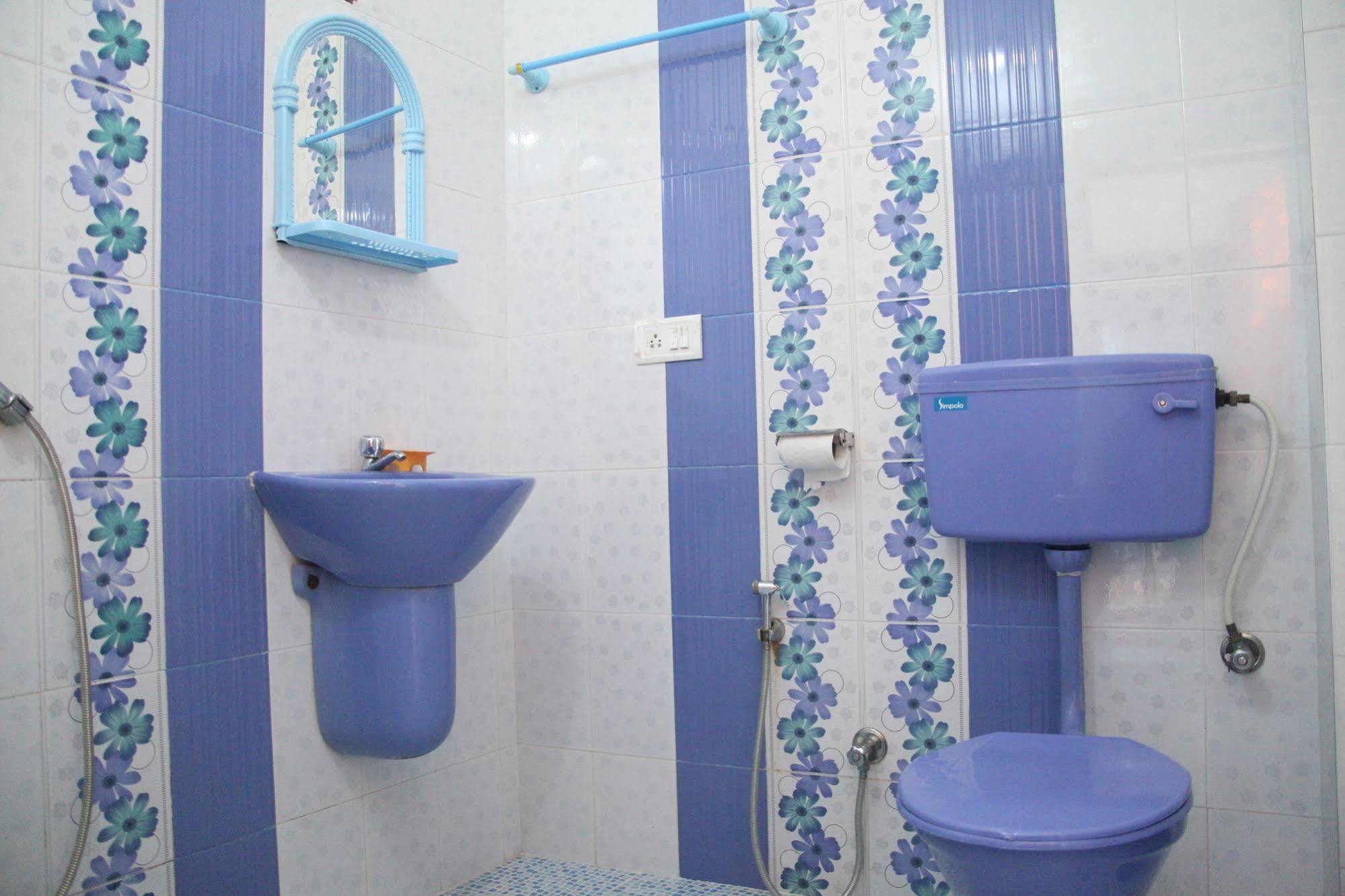 Dream Catcher Home Stay Kochi Esterno foto