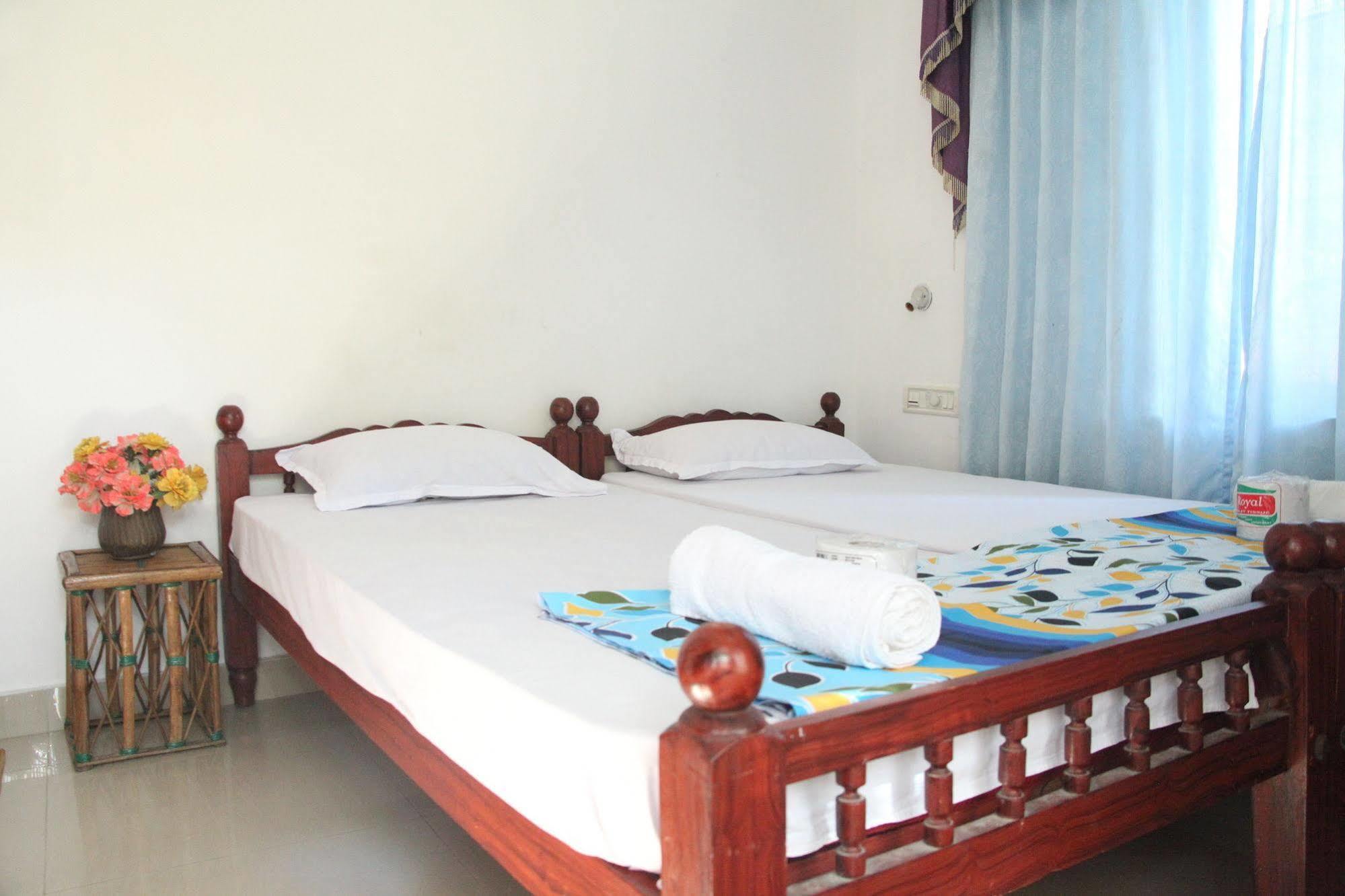 Dream Catcher Home Stay Kochi Esterno foto